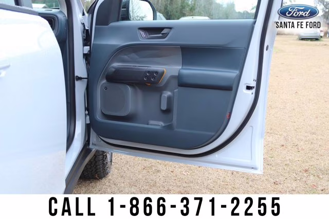 2025 White Ford Maverick Tremor AWD Truck
