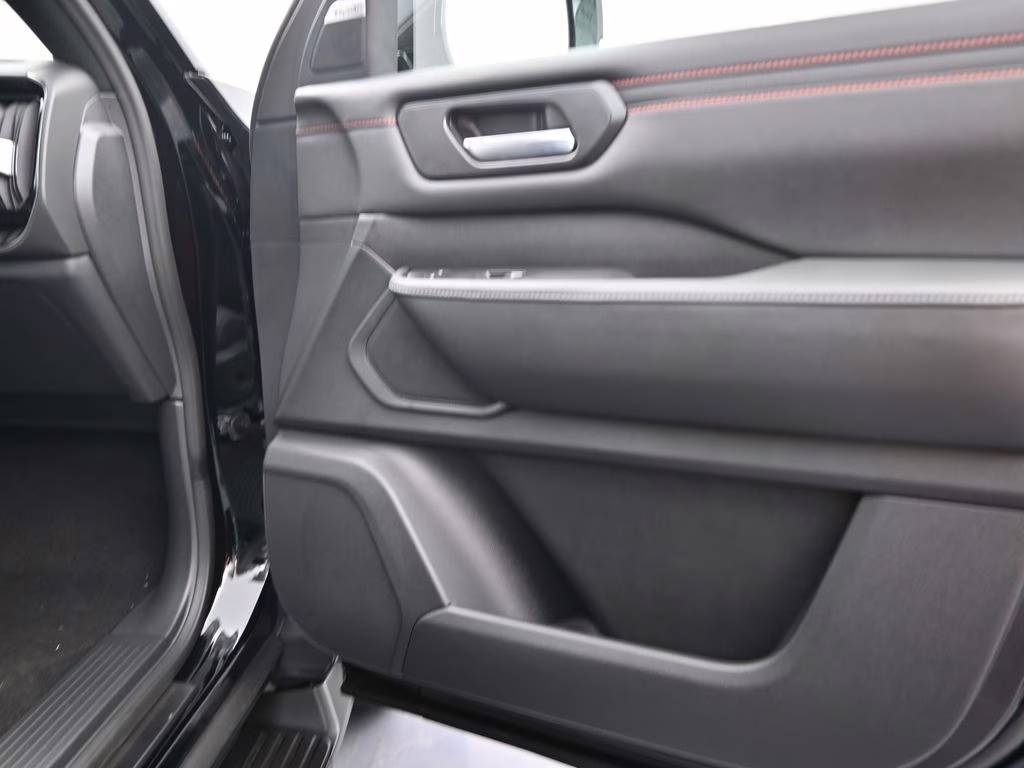 2026 Super Black Nissan Armada PRO-4X 4X4 SUV