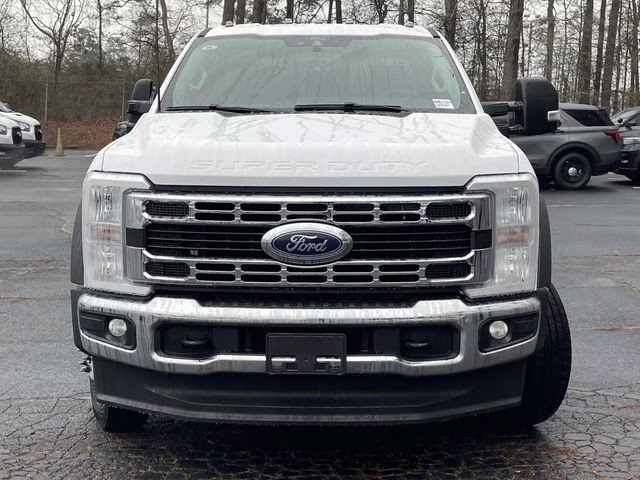 2026 Oxford White Ford Super Duty F-450 DRW XL 4X4 Chassis