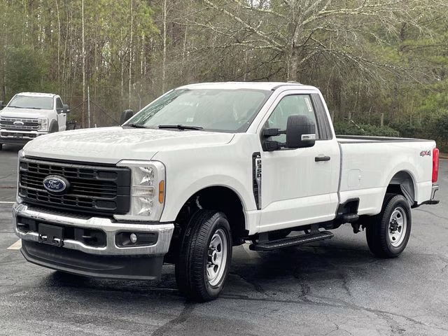 2026 Oxford White Ford Super Duty F-350 SRW XL 4X4 Truck
