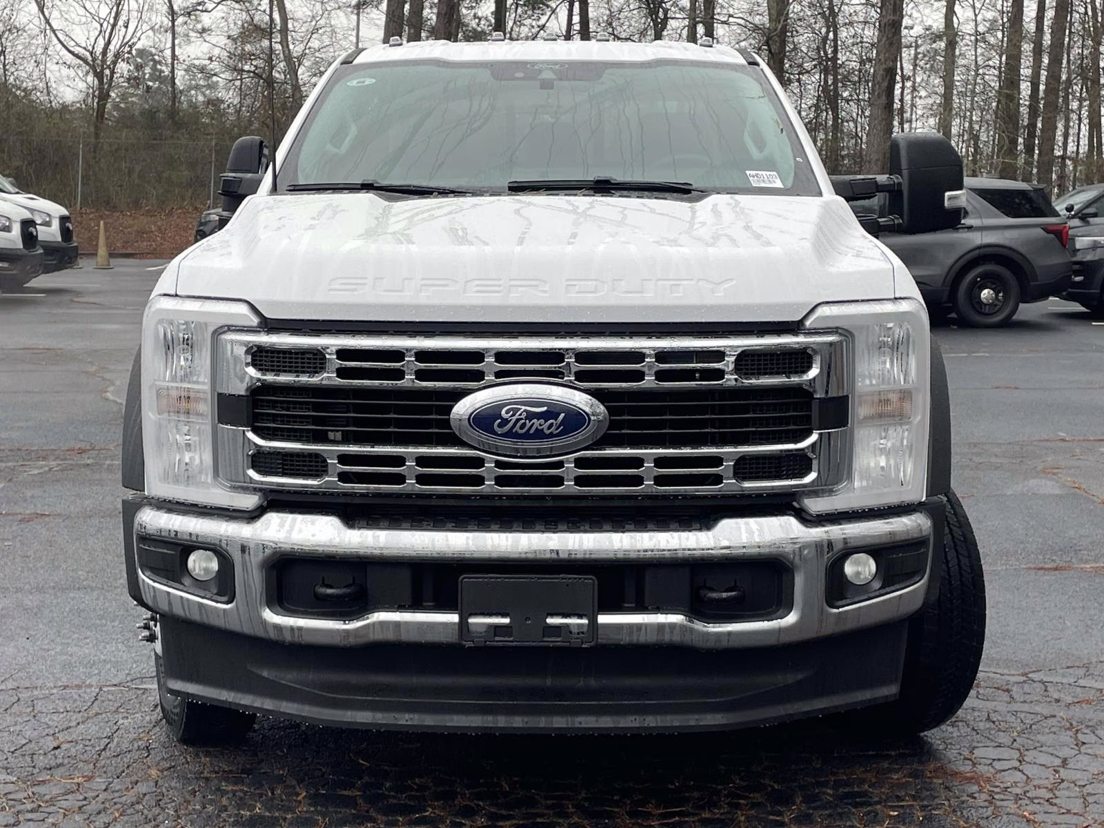 2026 Oxford White Ford Super Duty F-450 DRW XL 4X4 Chassis