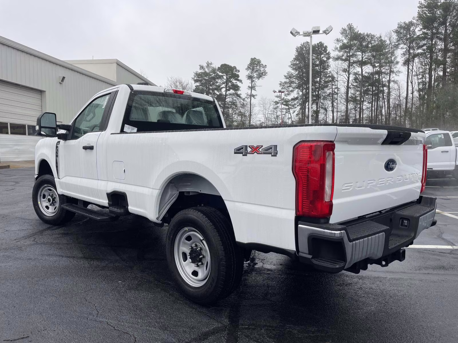 2026 Oxford White Ford Super Duty F-350 SRW XL 4X4 Truck