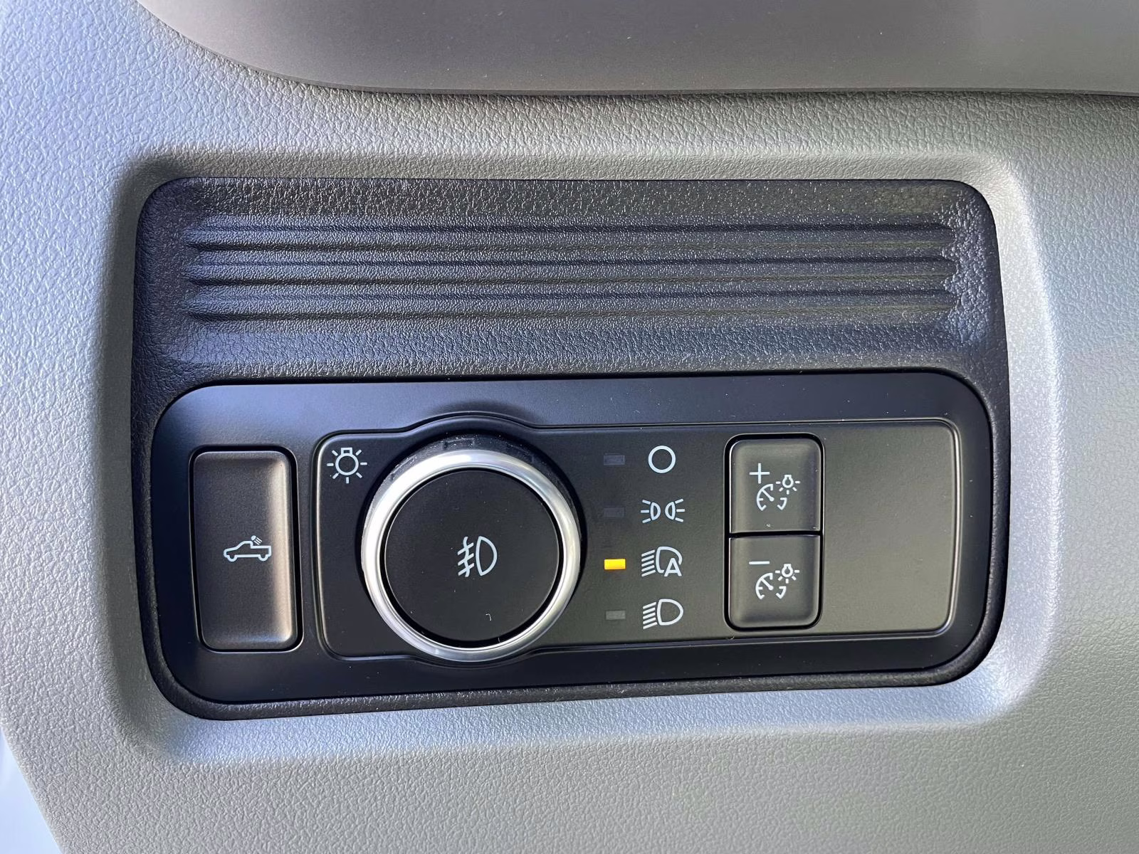 2026 Oxford White Ford Super Duty F-350 SRW XL 4X4 Truck