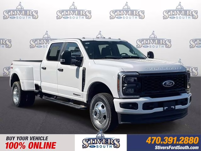 2026 Oxford White Ford Super Duty F-350 DRW XL 4X4 Truck