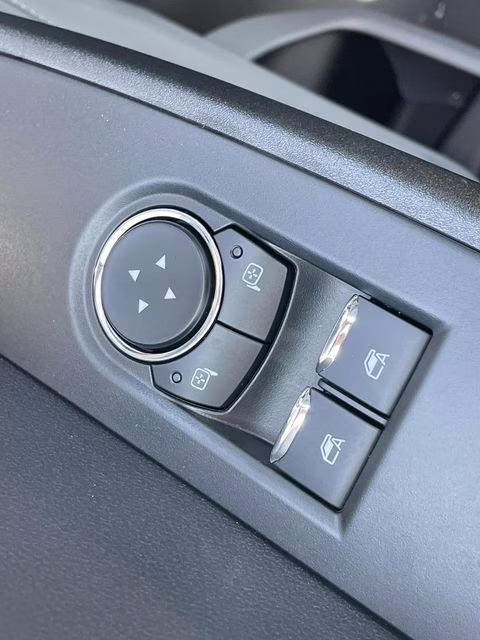 2026 Oxford White Ford Super Duty F-350 DRW XL 4X4 Truck