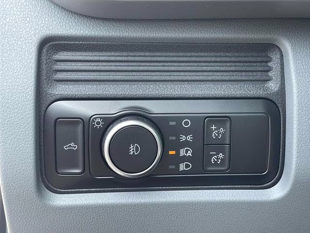 2026 Oxford White Ford Super Duty F-350 DRW XL 4X4 Truck