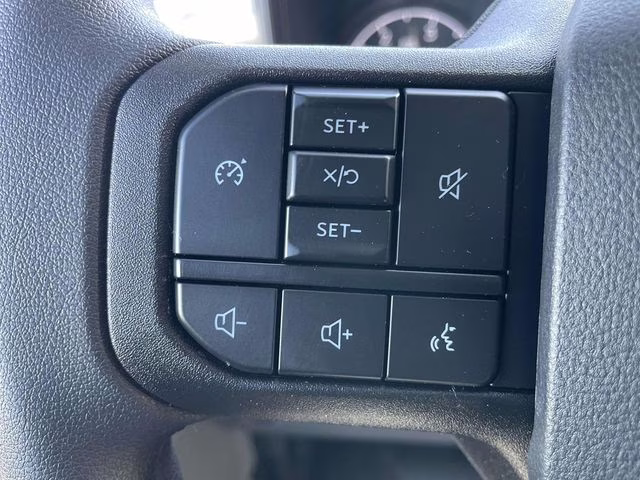 2026 Oxford White Ford Super Duty F-350 SRW XL 4X4 Truck