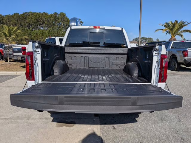 2026 Oxford White Ford F-150 XLT 4X4 Truck