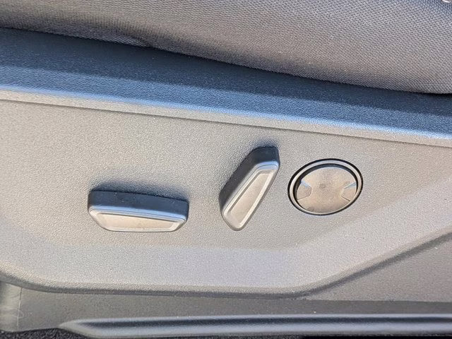 2026 Oxford White Ford F-150 XLT 4X4 Truck