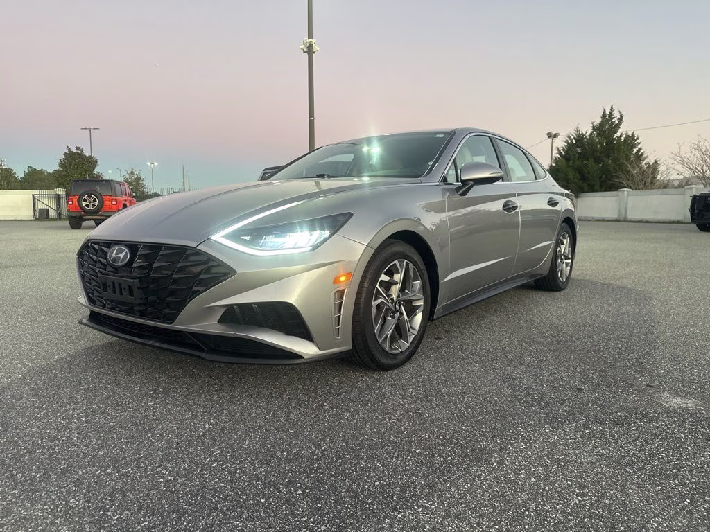 2021 Hyundai Sonata SEL's photo