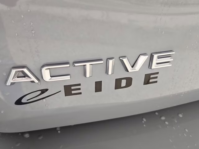 2026 Glacier Gray Metallic Tri-Coat Ford Expedition Max Active 4X4 SUV