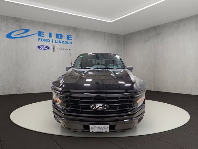 2026 Agate Black Metallic Ford F-150 XLT Black Appearance 4X4 Truck