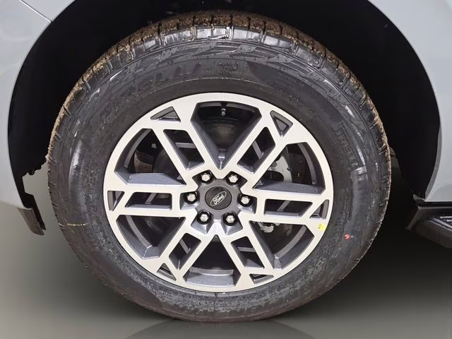 2026 Glacier Gray Metallic Tri-Coat Ford Expedition Max Active 4X4 SUV