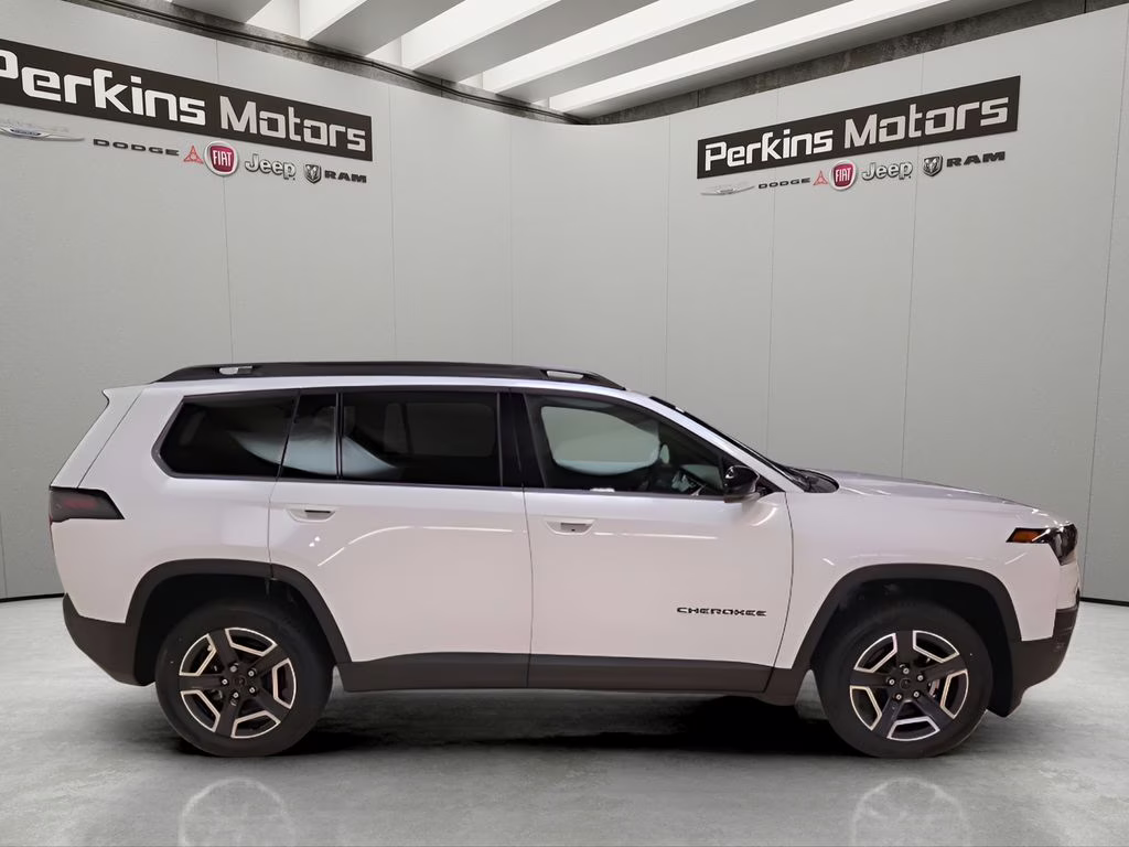 2026 bright white clearcoat Jeep Cherokee Limited 4X4 SUV