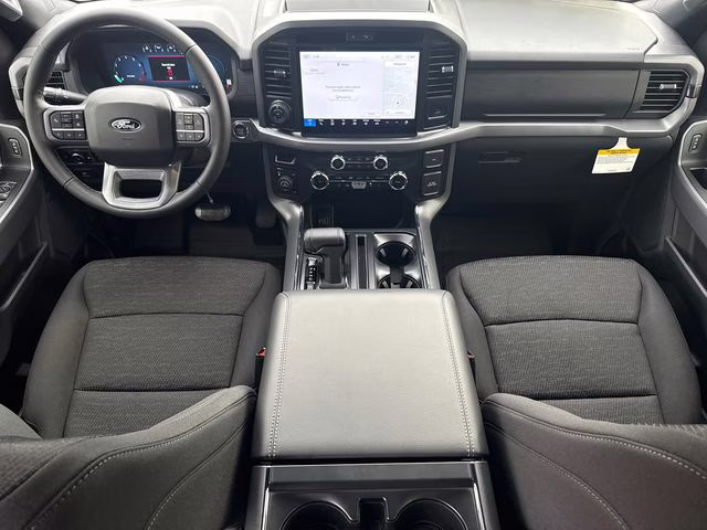 2025 White Metallic Ford F-150 XLT 4X4 Truck