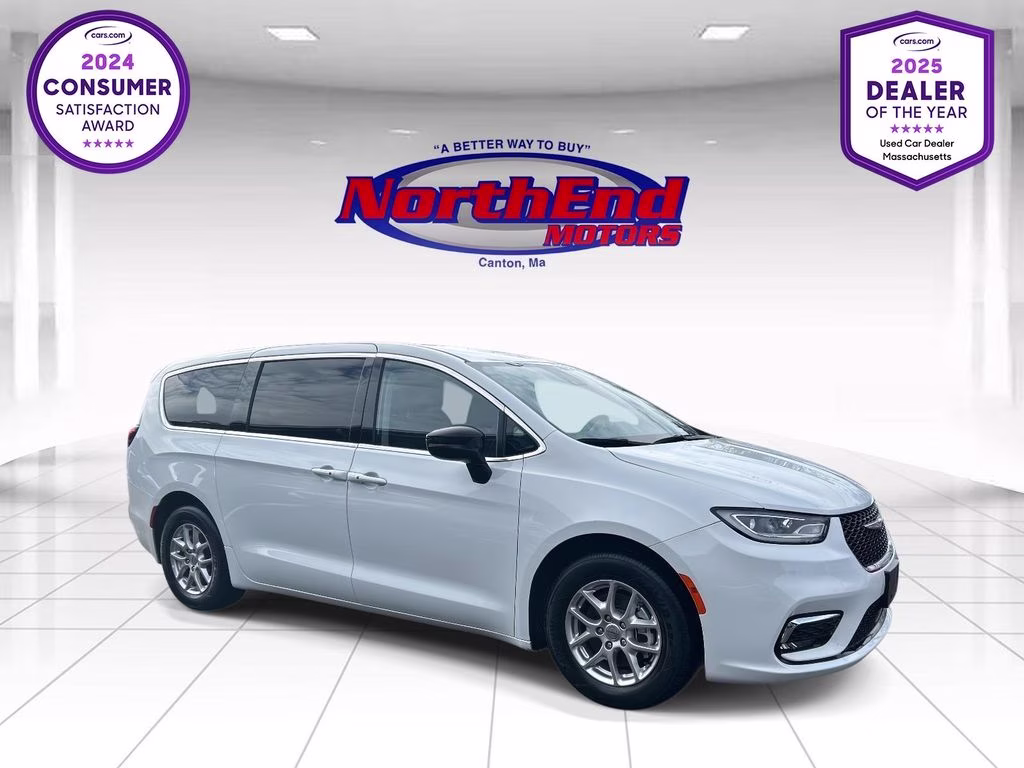 2024 Bright White Clearcoat Chrysler Pacifica Touring L FWD Van