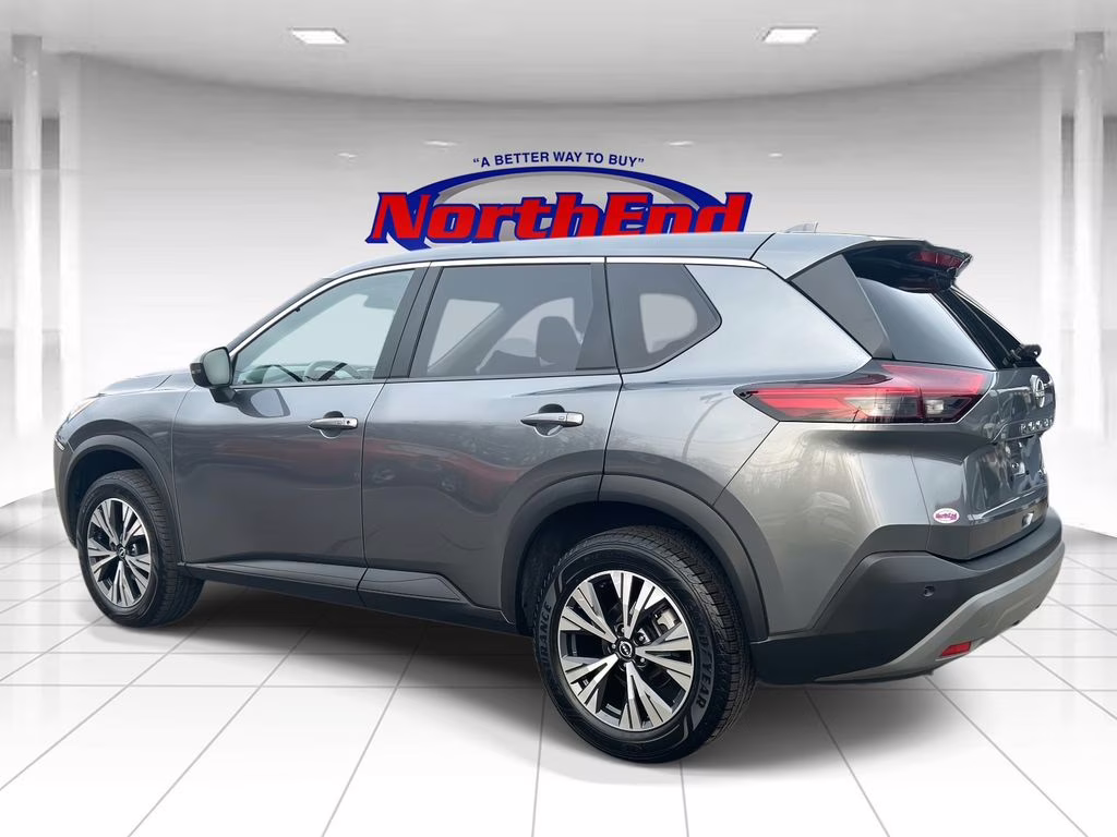 2022 Gun Metallic Nissan Rogue SV AWD SUV