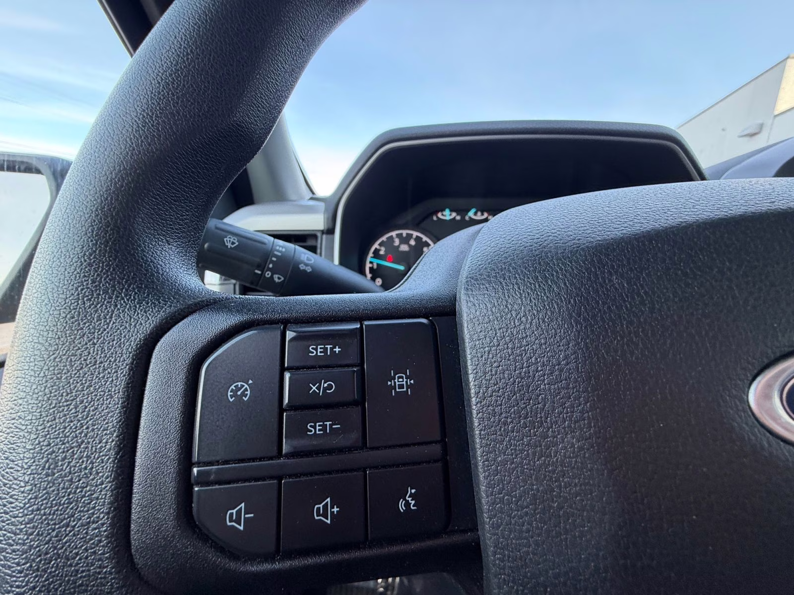 2023 Stone Gray Metallic Ford F-150 XLT 4X4 Truck