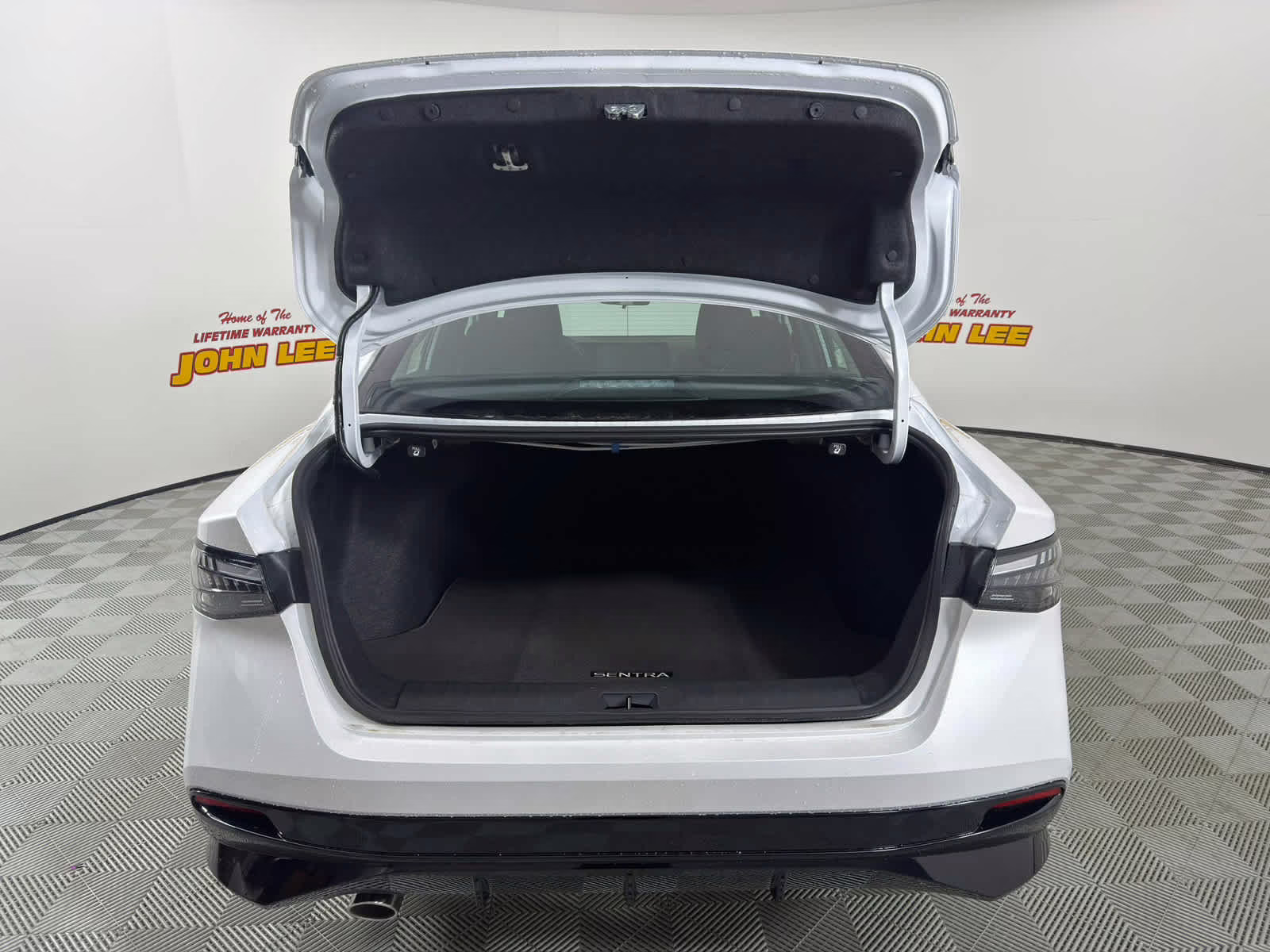 2026 Aspen White Tricoat Nissan Sentra SR FWD Sedan