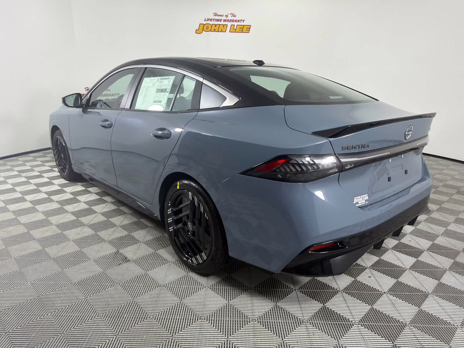 2026 Atlantic Gray Metallic/Super Black Nissan Sentra SR FWD Sedan