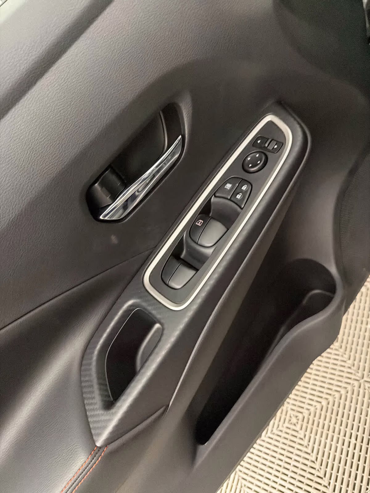 2025 Gun Metallic Nissan Versa SR FWD Sedan