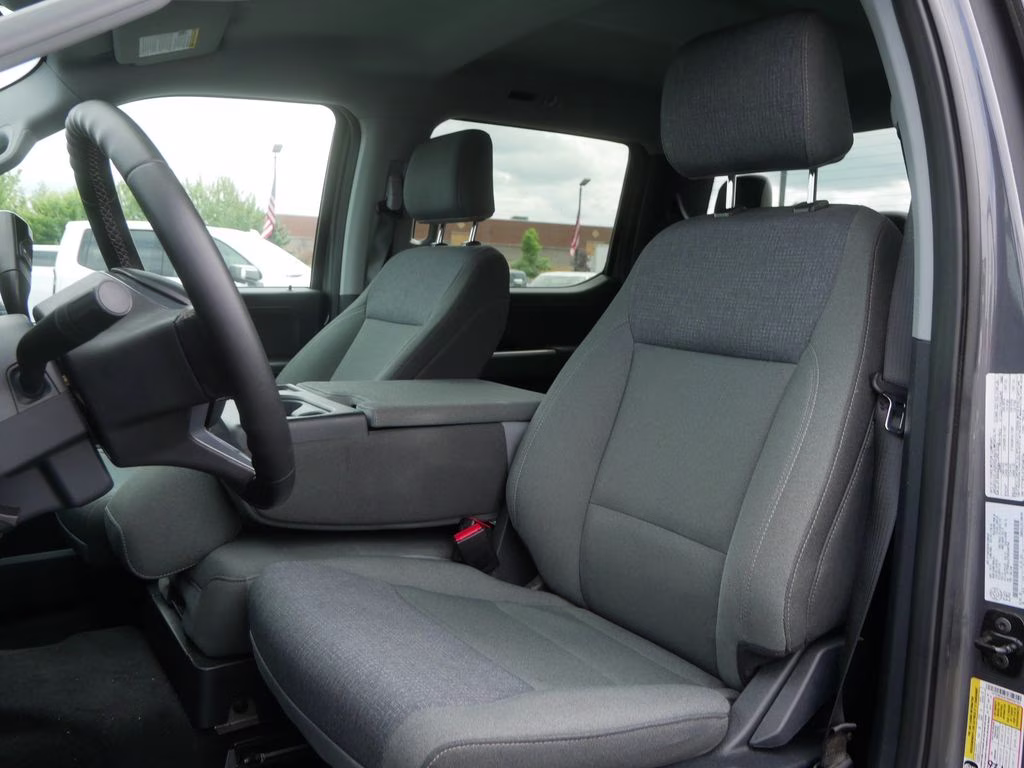 2025 Carbonized Gray Metallic Ford F-150 XLT w/ 301A 4X4 Truck