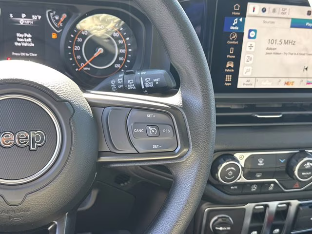 2026 Anvil Clear Coat Jeep Wrangler Sport 4X4 Convertible