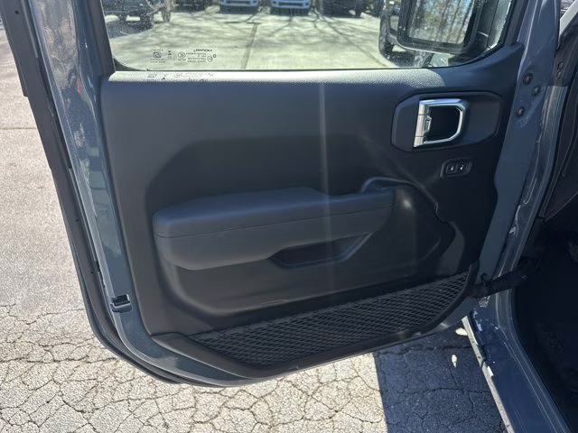 2026 Anvil Clear Coat Jeep Wrangler Sport 4X4 Convertible