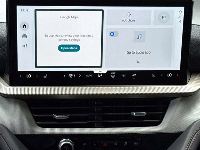 2026 White Metallic Ford Explorer Active RWD SUV