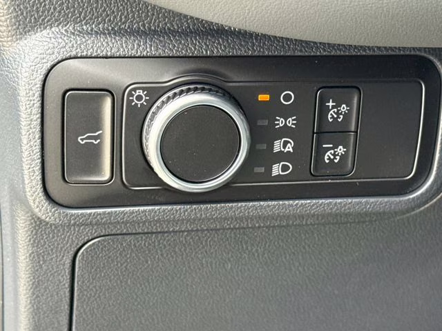 2026 White Metallic Ford Explorer Active RWD SUV