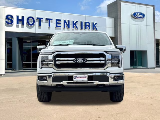 2026 White Metallic Ford F-150 Lariat 4X4 Truck