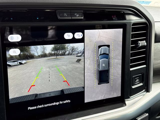 2026 White Metallic Ford F-150 Lariat 4X4 Truck