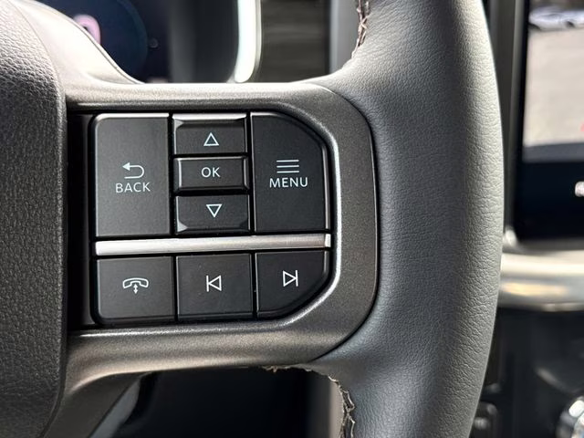 2026 White Metallic Ford F-150 Lariat 4X4 Truck