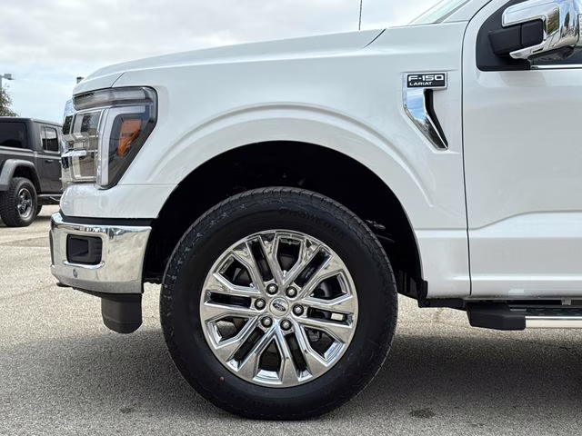 2026 White Metallic Ford F-150 Lariat 4X4 Truck