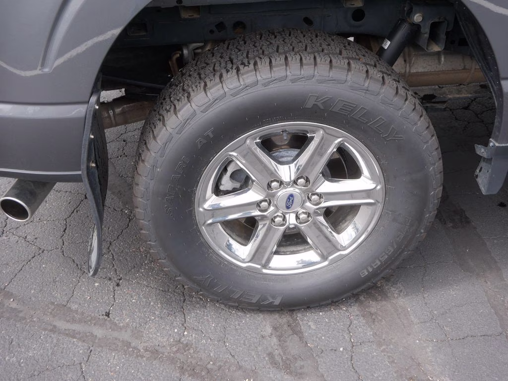 2025 Carbonized Gray Metallic Ford F-150 XLT w/ 301A 4X4 Truck