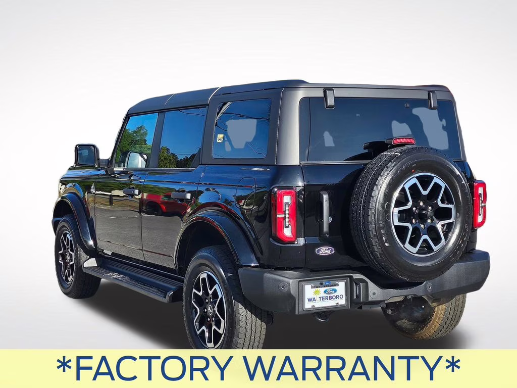 2026 Shadow Black Ford Bronco Outer Banks 4X4 SUV