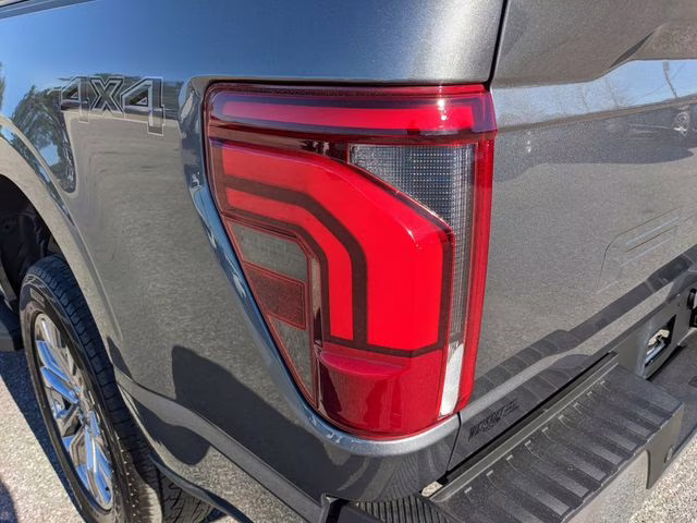 2024 Gray Metallic Ford F-150 Lariat 4X4 Truck