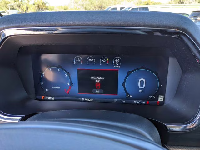 2024 Gray Metallic Ford F-150 Lariat 4X4 Truck