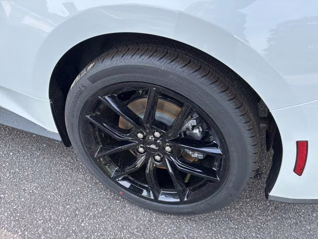 2026 Oxford White Ford Mustang EcoBoost RWD Coupe