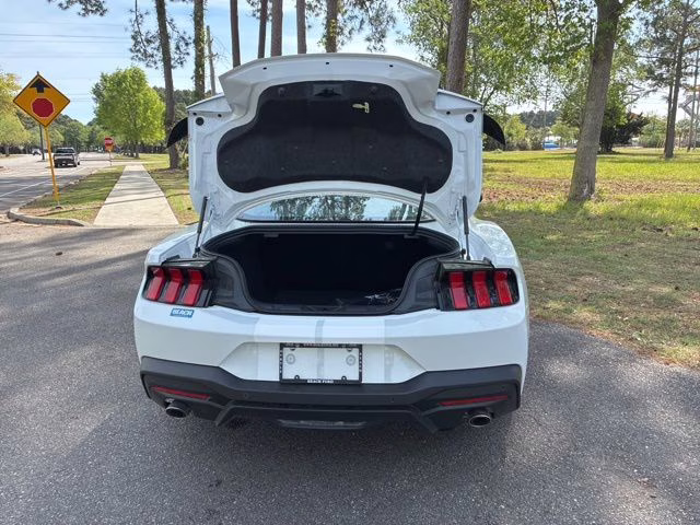 2026 Oxford White Ford Mustang EcoBoost RWD Coupe