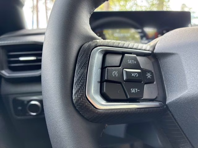 2026 Oxford White Ford Mustang EcoBoost RWD Coupe