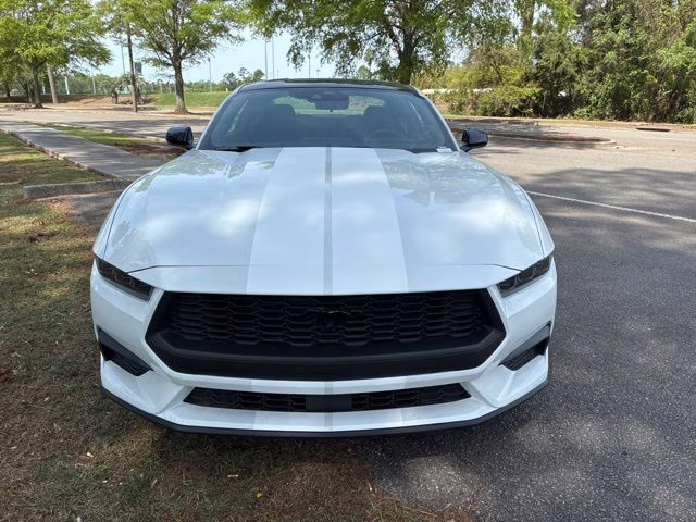 2026 Oxford White Ford Mustang EcoBoost RWD Coupe