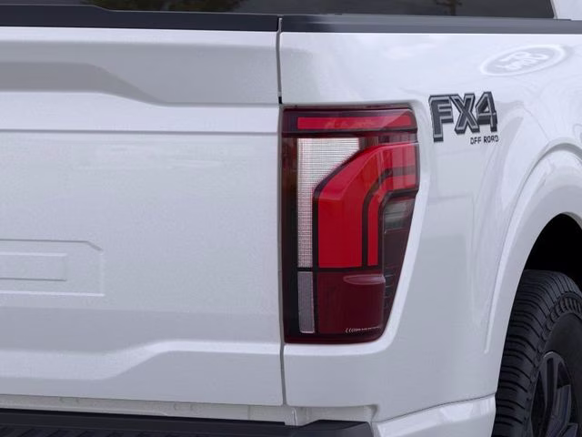 2026 Star White Metallic Tri-Coat Ford F-150 Lariat 4X4 Truck