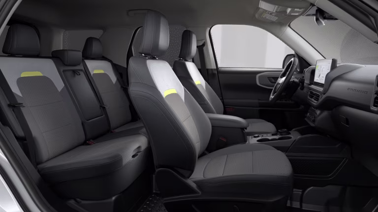 2026 Oxford White Ford Bronco Sport Badlands 4X4 SUV