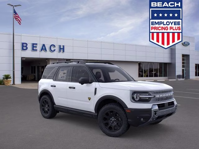 2026 Oxford White Ford Bronco Sport Badlands 4X4 SUV