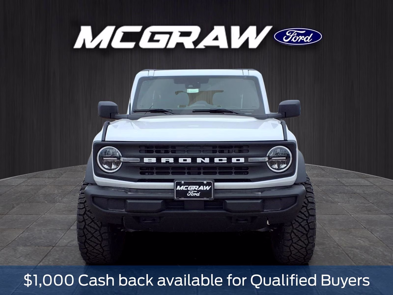 2025 Oxford White Ford Bronco Base 4X4 SUV