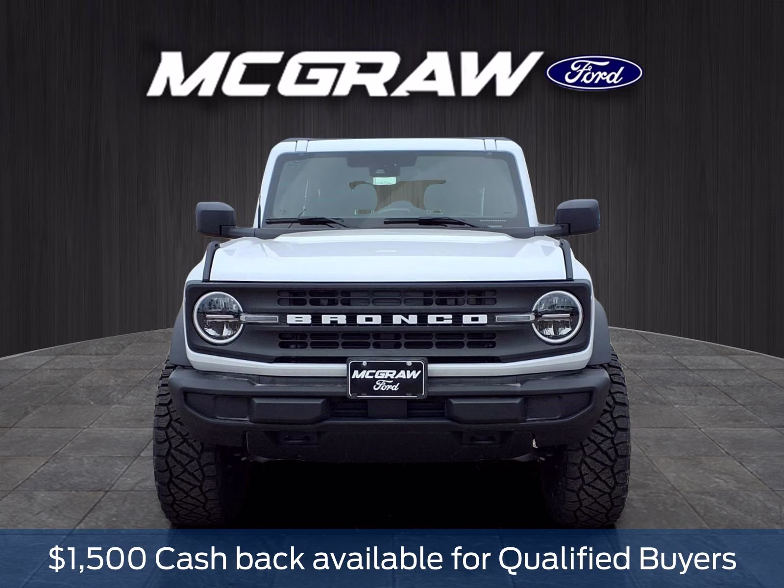 2025 Oxford White Ford Bronco Base 4X4 SUV