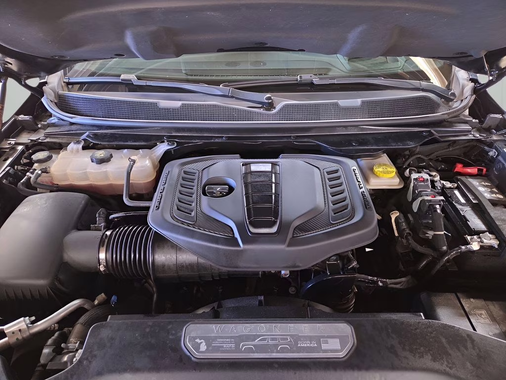 2023 Diamond Black Crystal Pearlcoat Jeep Wagoneer Series III 4X4 SUV