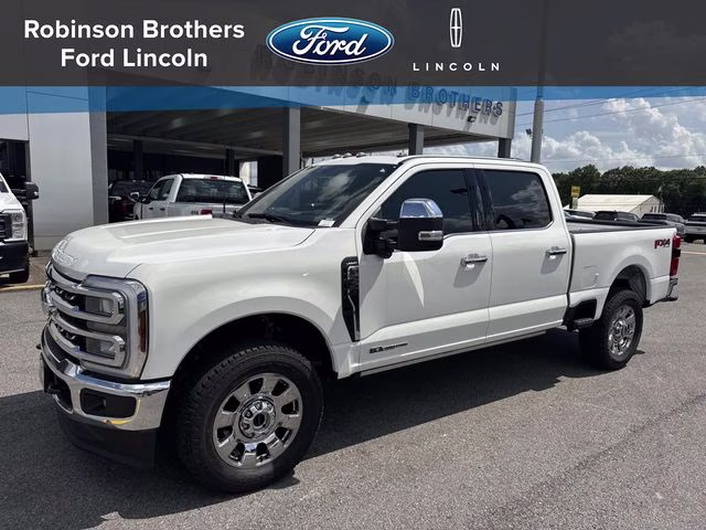 2026 White Metallic Ford Super Duty F-250 SRW Lariat 4X4 Truck