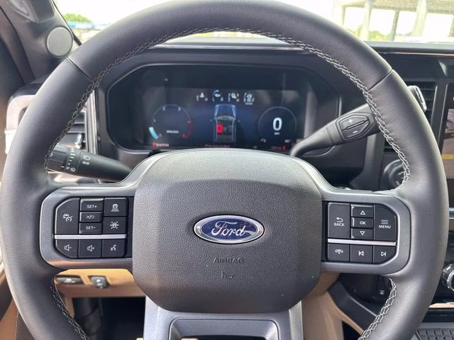 2026 White Metallic Ford Super Duty F-250 SRW Lariat 4X4 Truck